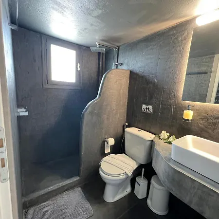 George's Point Of View Apartment Naousa (Paros)