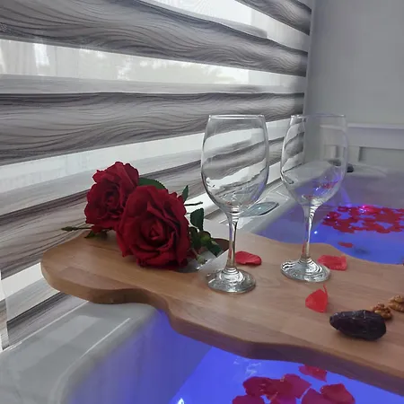 Apartment George's Point Of View *