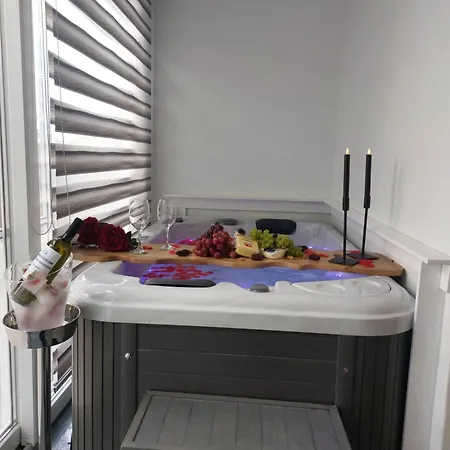 Apartment George's Point Of View