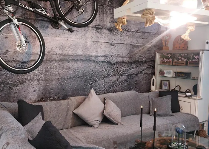 公寓 George's Point Of View 纳乌萨