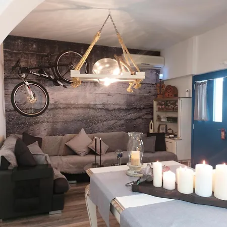 Apartment George's Point Of View