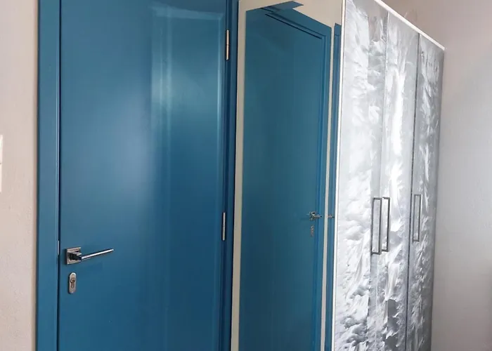 George's Point Of View ناوسا